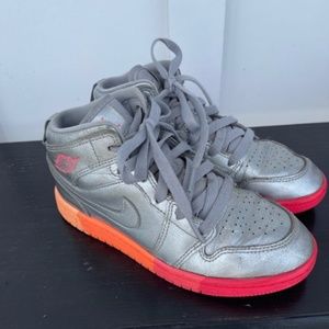 Nike Air Jordans - Silver/Ombre